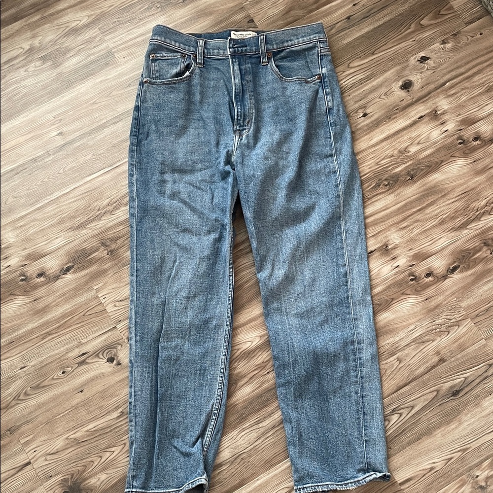 Abercrombie & Fitch Ultra High Rise Denim